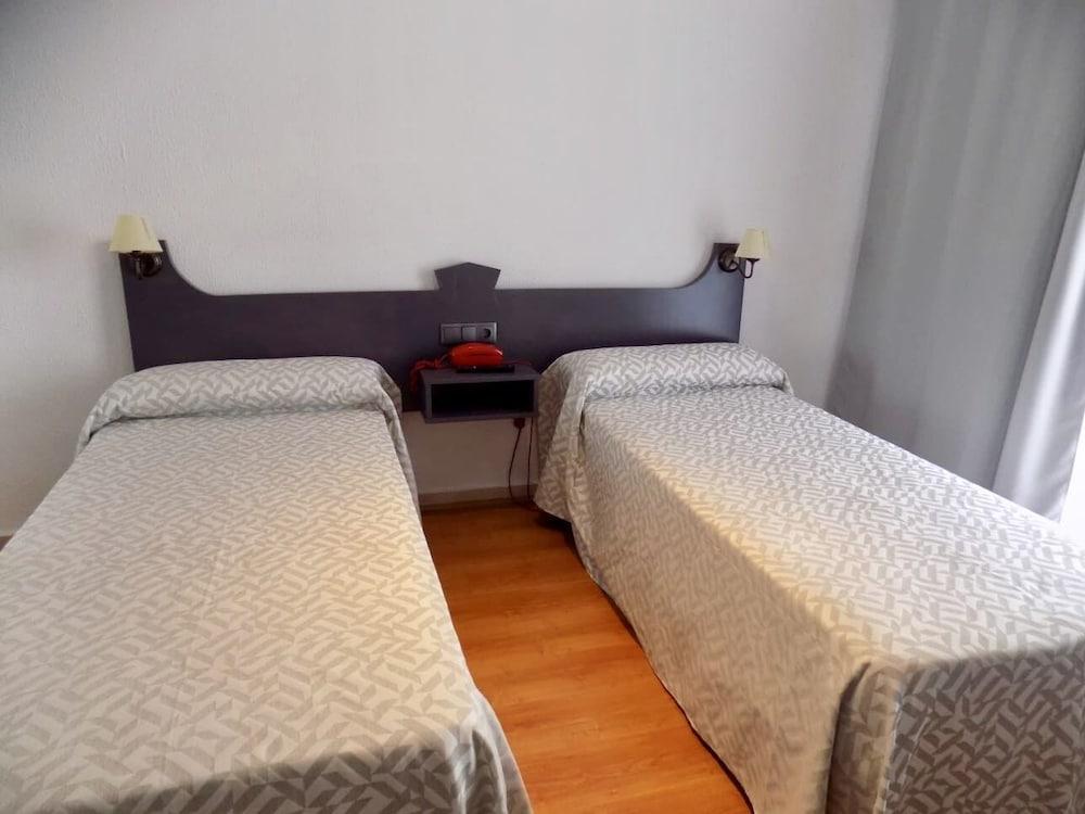 Hotel Lisboa Badajoz Buitenkant foto