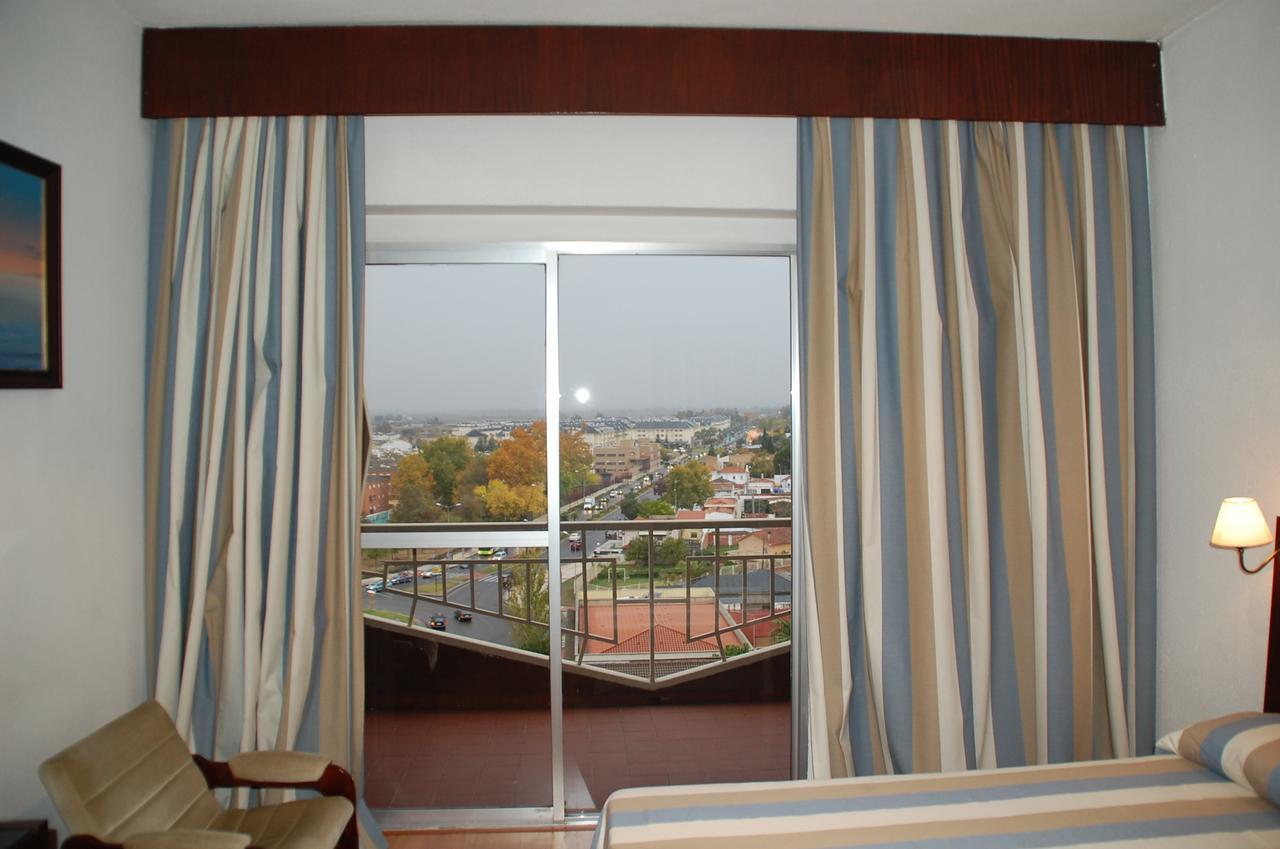 Hotel Lisboa Badajoz Buitenkant foto