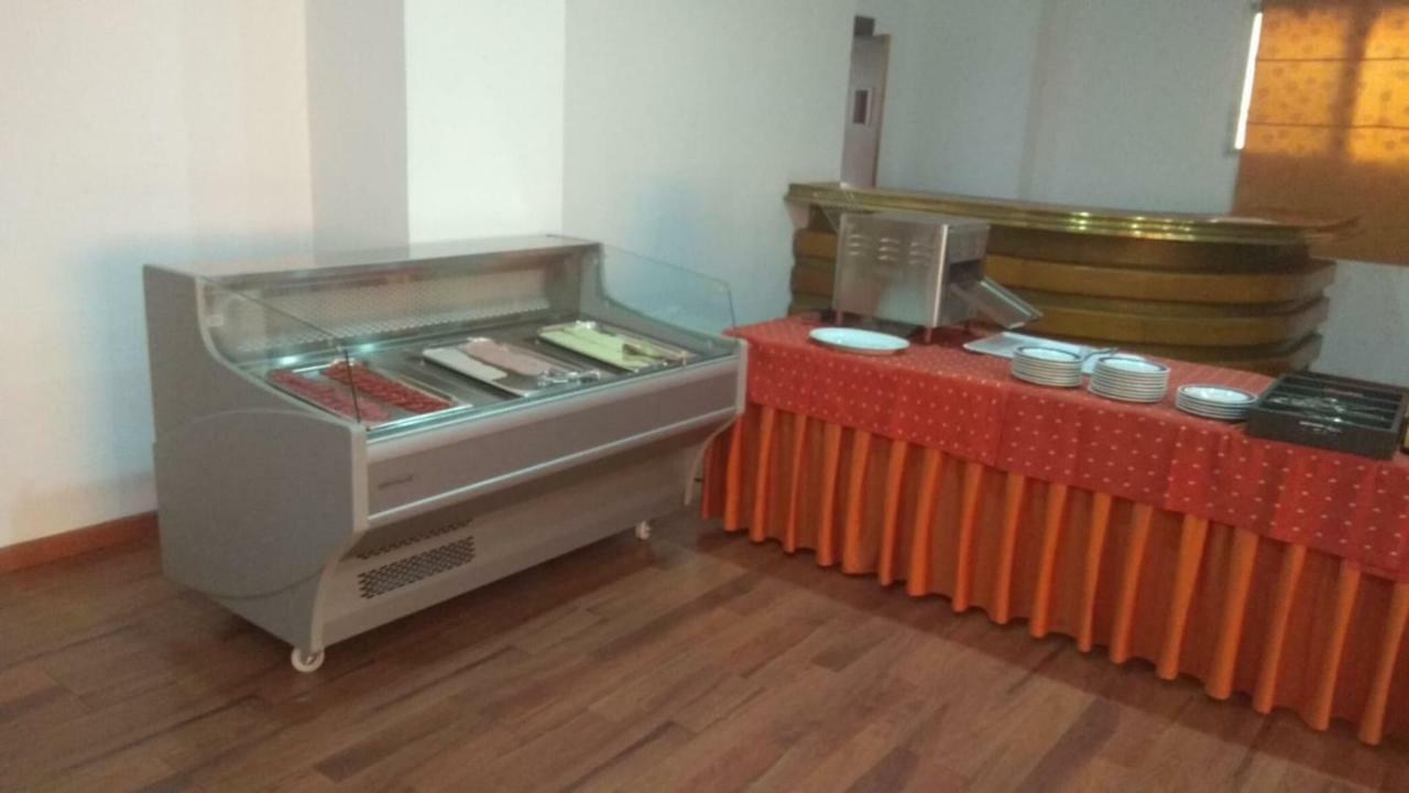 Hotel Lisboa Badajoz Buitenkant foto