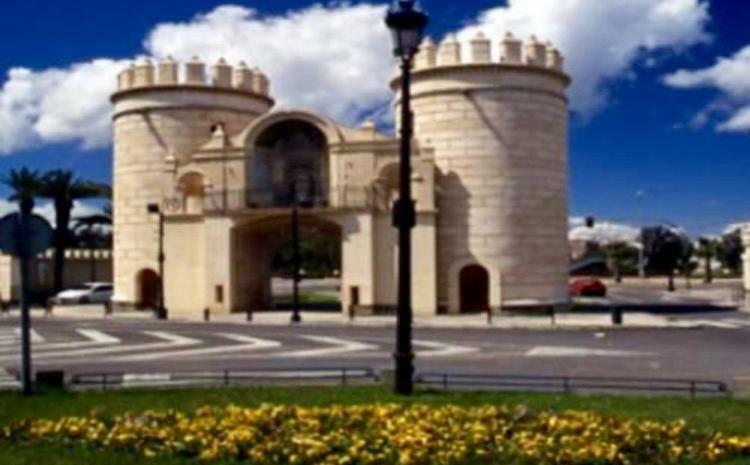 Hotel Lisboa Badajoz Buitenkant foto