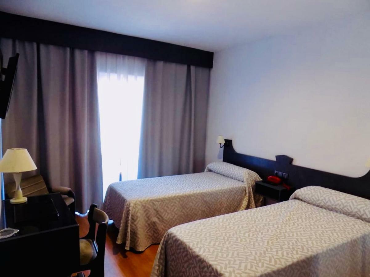Hotel Lisboa Badajoz Buitenkant foto